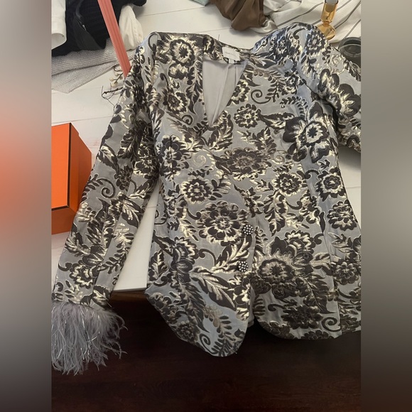 Alice McCall jacquard gray/silver blazer jacket w/ ostrich feather sleeve - US 6 - Picture 8 of 12